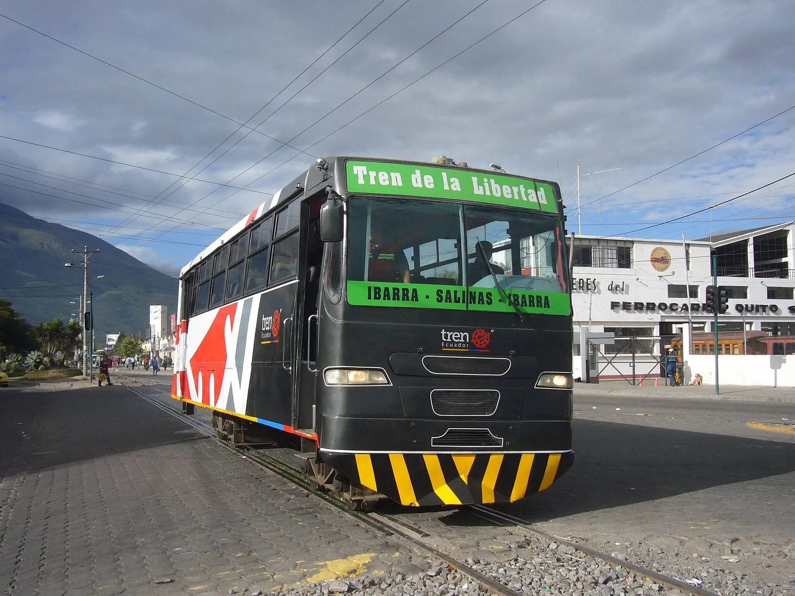 Schienenbus des Tren de la Libertad in Ibarra